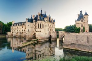 loire valley chateau day trip from paris • GetYourTickets PARIS