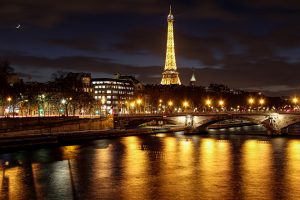 dinner cruise paris seine river • GetYourTickets PARIS