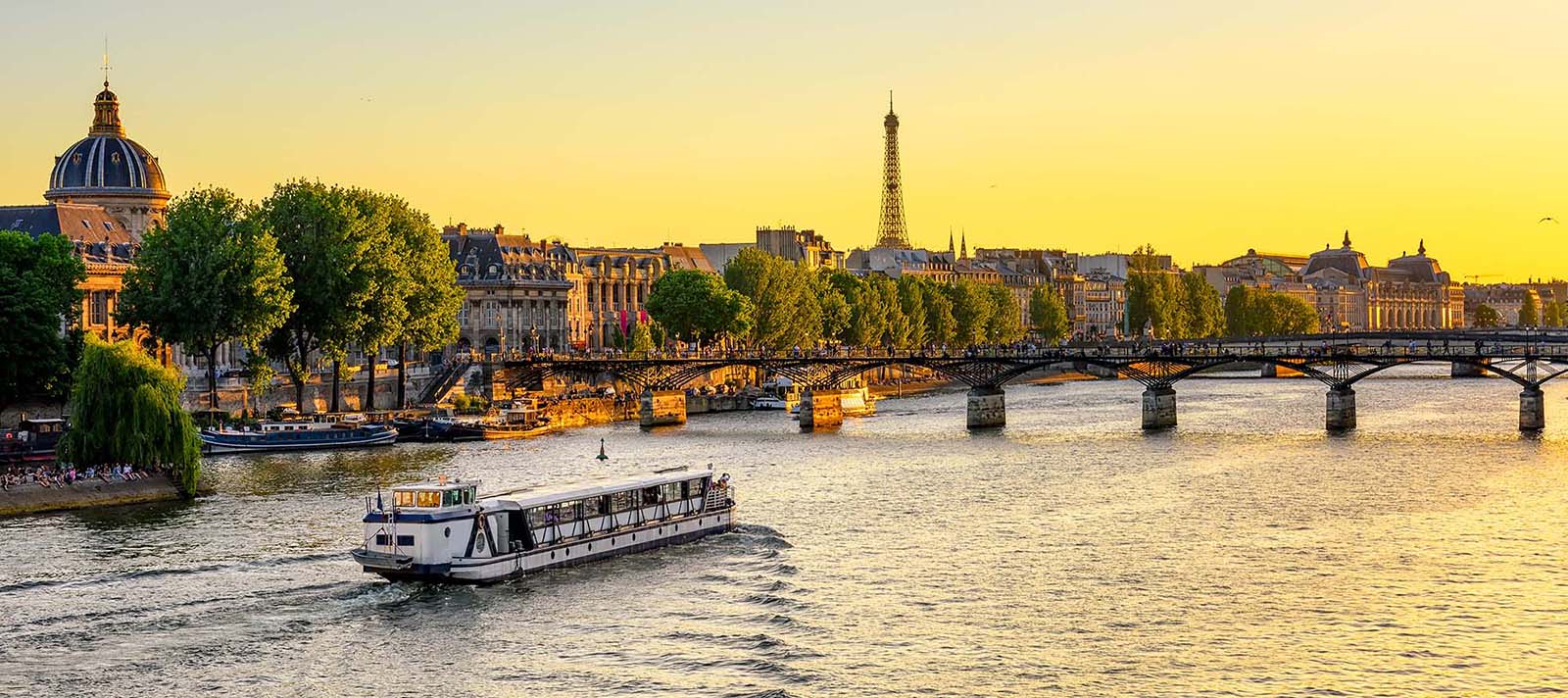 paris sunset river cruise tickets • GetYourTickets PARIS