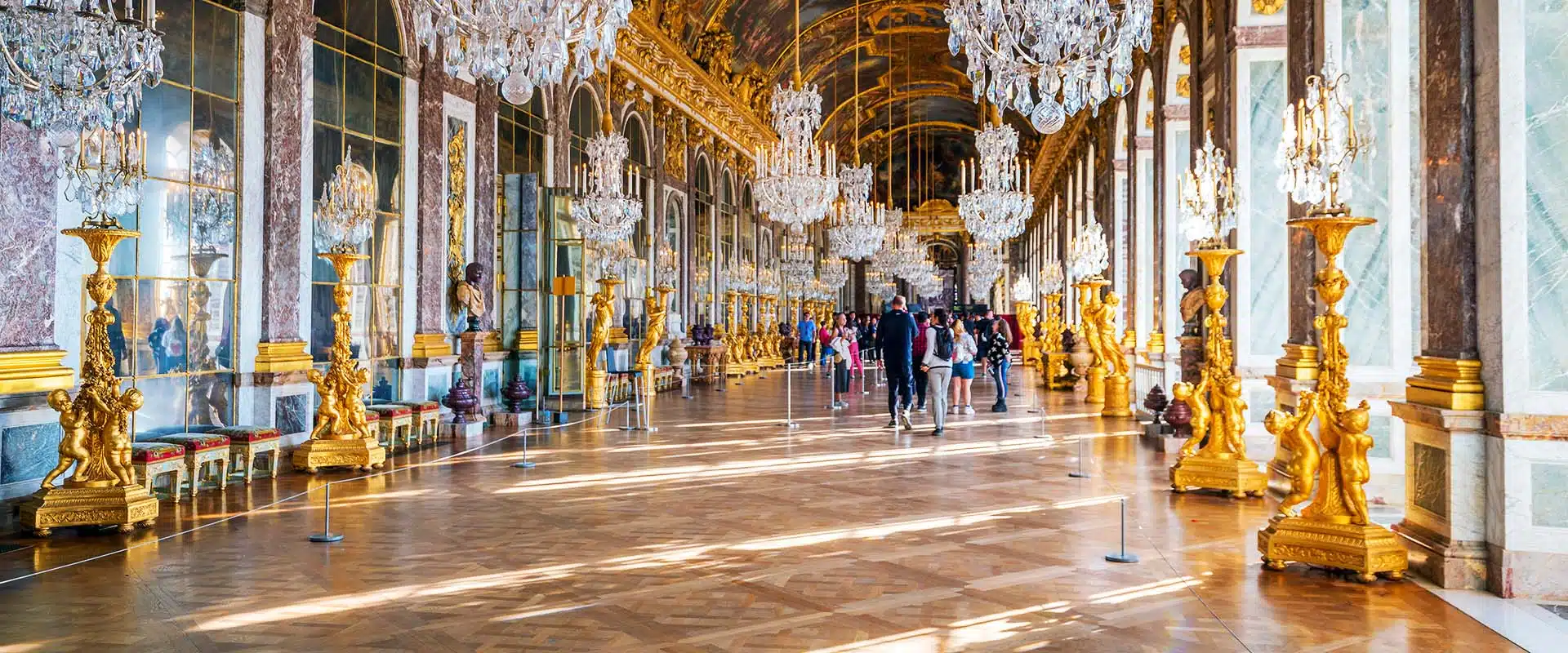 versailles palace paris france mirror hall